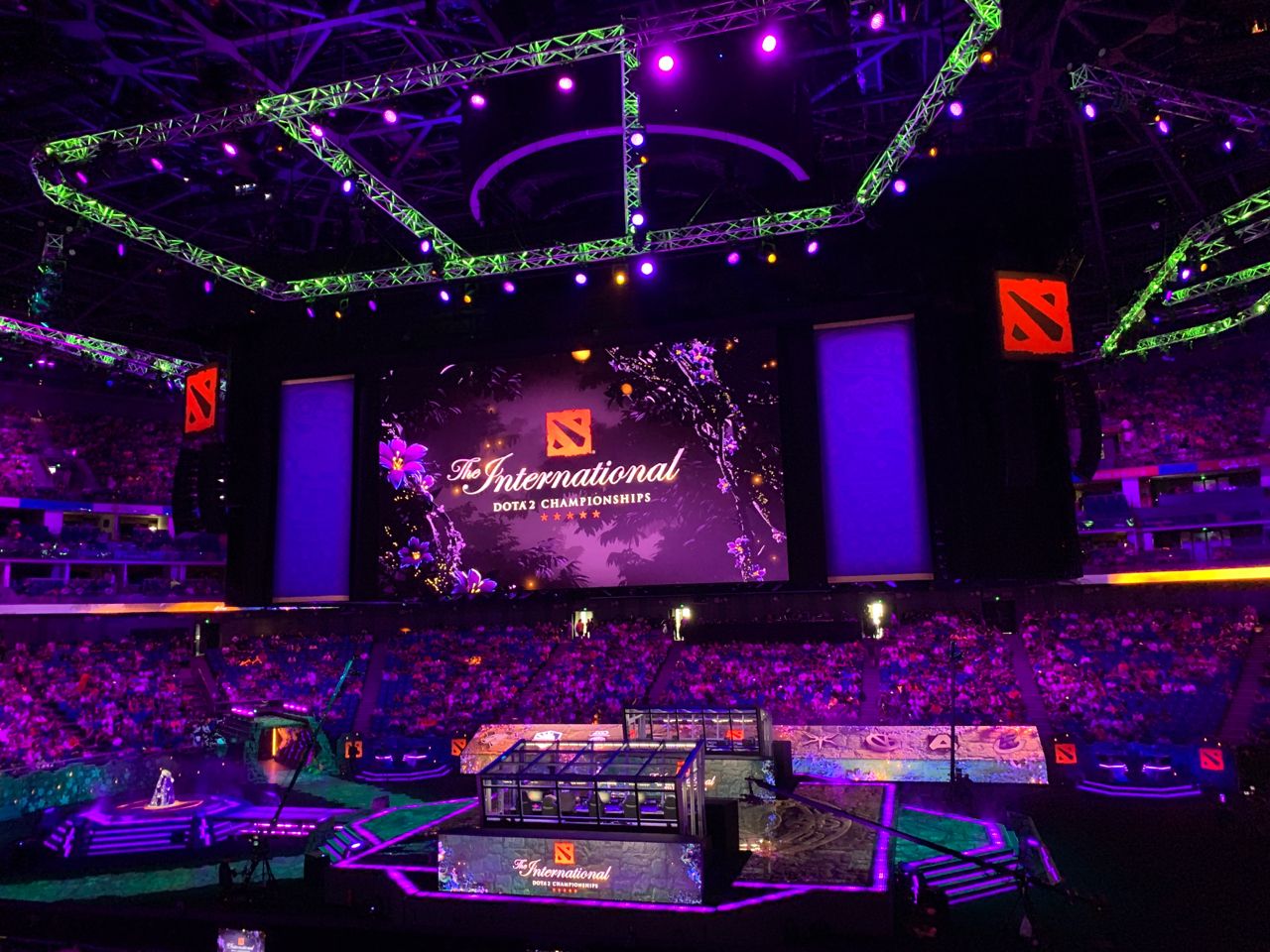 TI国际邀请赛选手刷新世界纪录，震撼全场