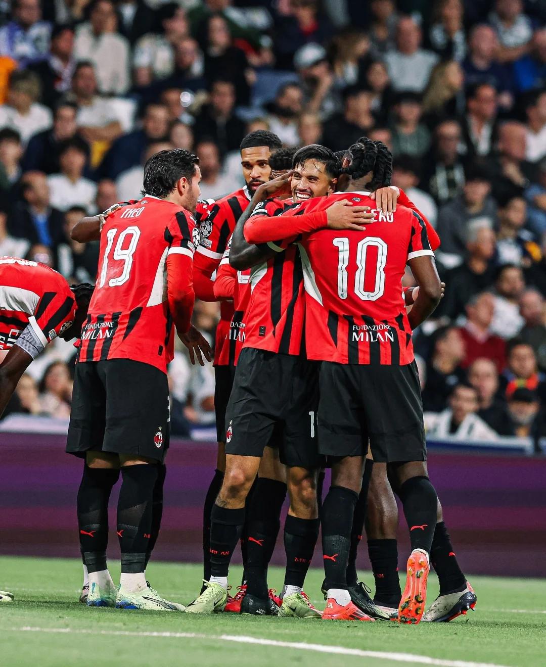 德国逆转国际米兰，皮克关键制胜