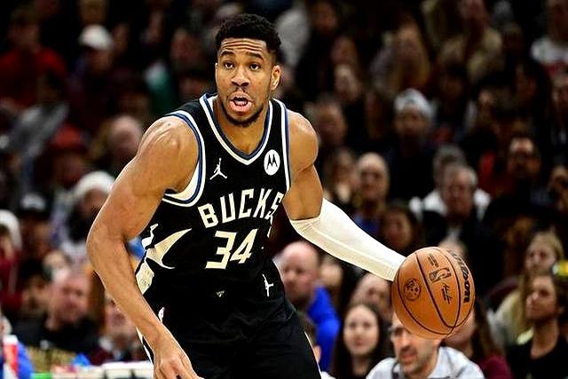 篮网碾压太阳,字母哥刷新纪录 篮网碾压太阳,字母哥刷新纪录