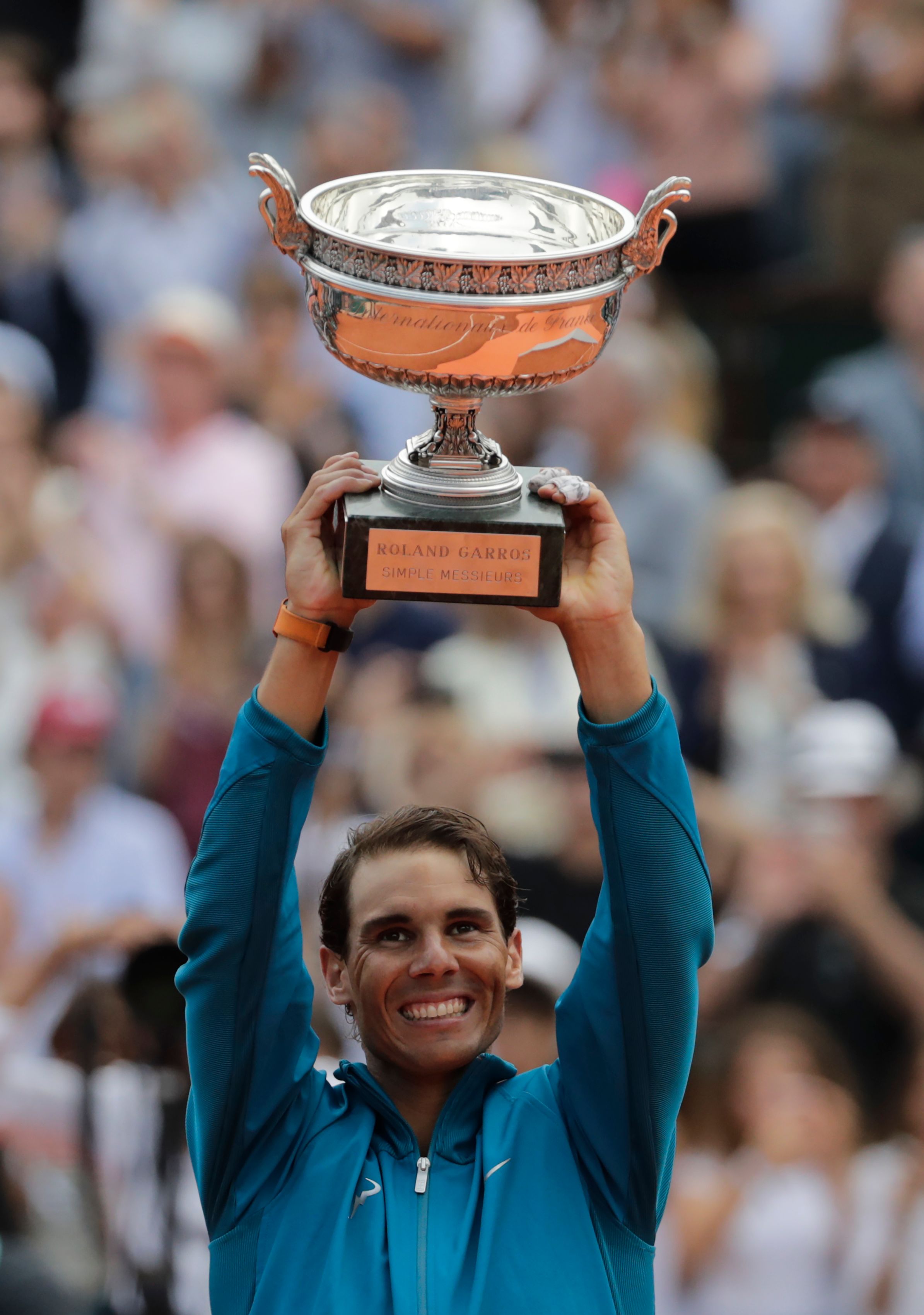 澳网绝杀法网，纳达尔刷新纪录