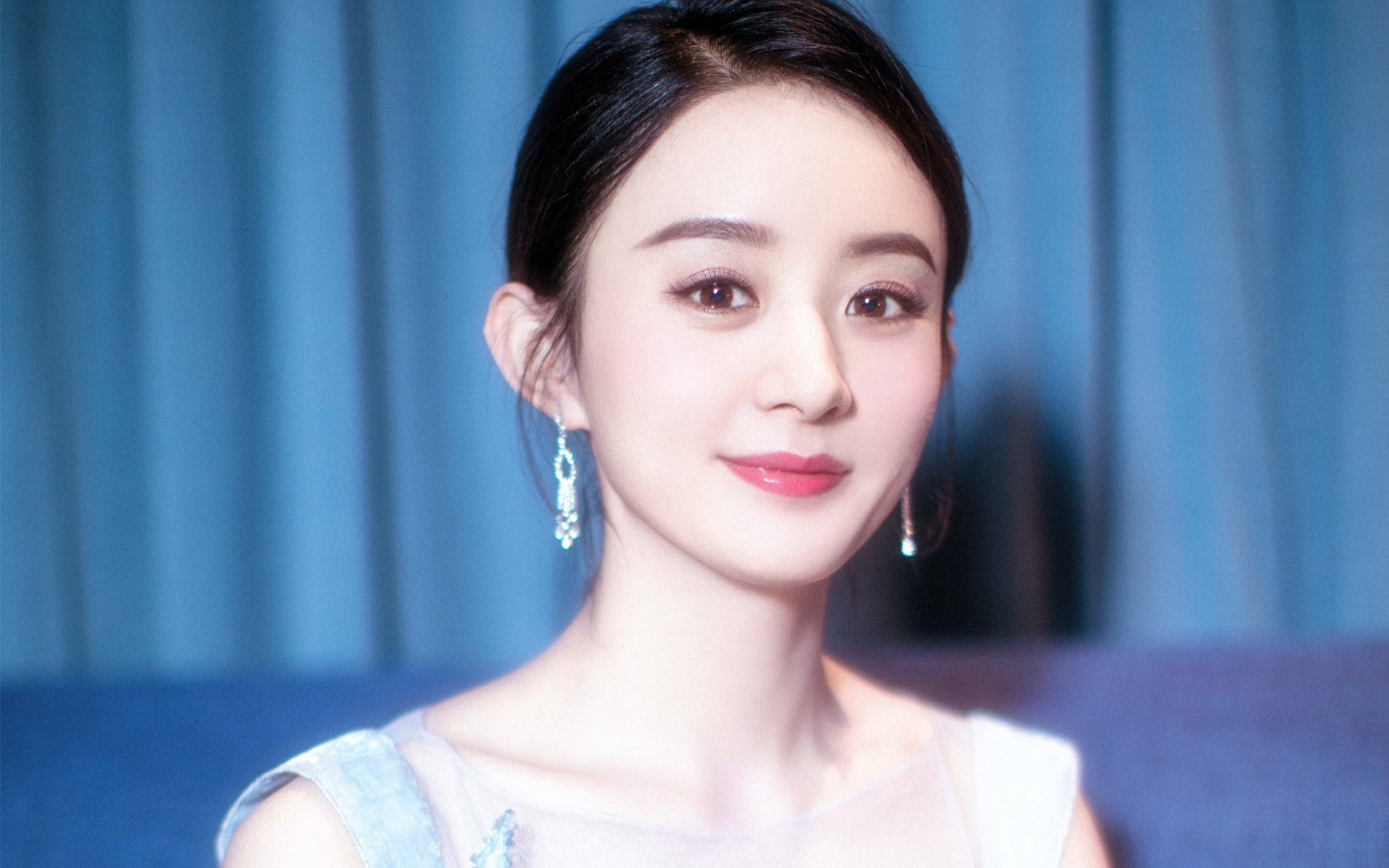 蓝鹰逆袭，当F1争冠决战遇上拉齐奥强压美国资本的赛道对决